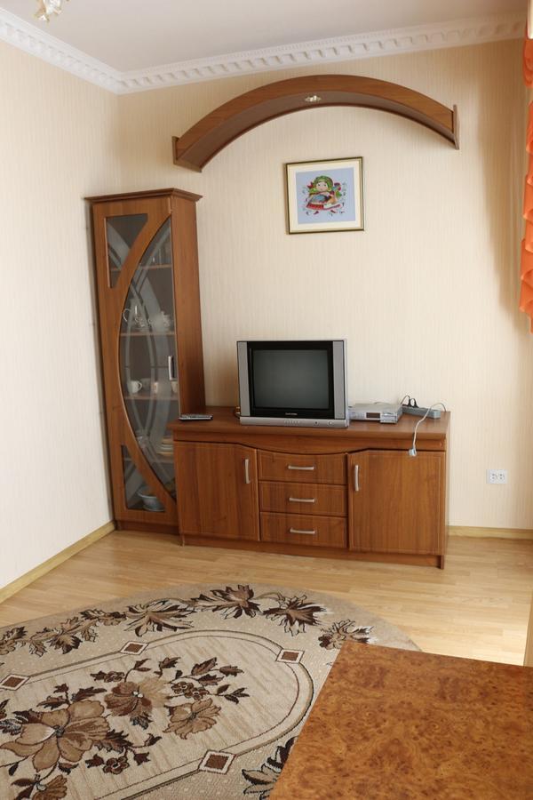 Сонячна Hotel ตรุสคาเวตส์ ภายนอก รูปภาพ