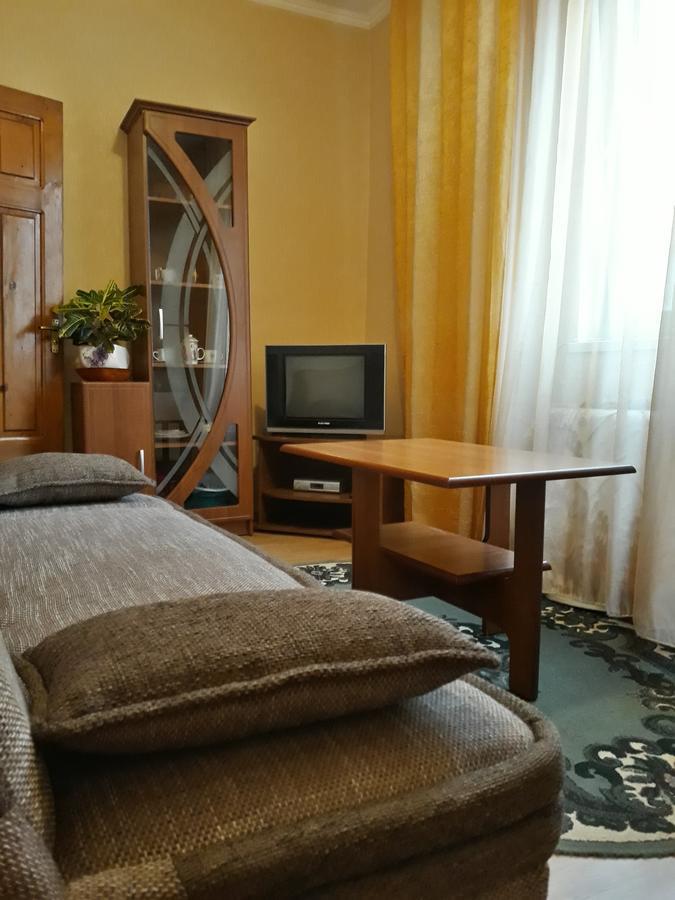 Сонячна Hotel ตรุสคาเวตส์ ภายนอก รูปภาพ