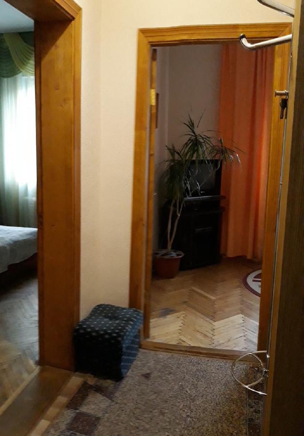 Сонячна Hotel ตรุสคาเวตส์ ภายนอก รูปภาพ