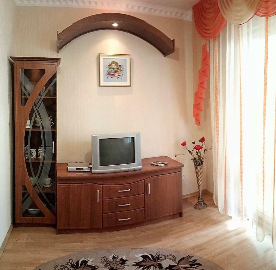 Сонячна Hotel ตรุสคาเวตส์ ภายนอก รูปภาพ