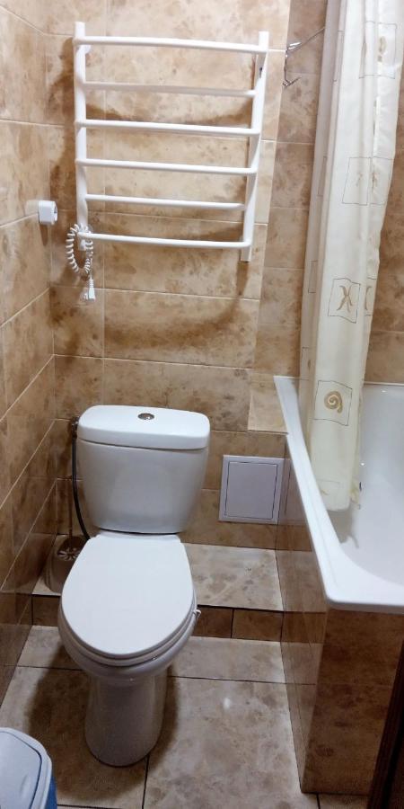 Сонячна Hotel ตรุสคาเวตส์ ภายนอก รูปภาพ